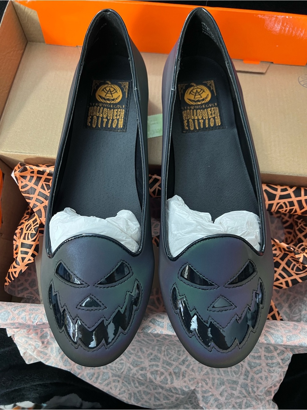 Strange Cvlt Black Iridescent Oil Slick Jack-O'-Lantern Flats - size 10